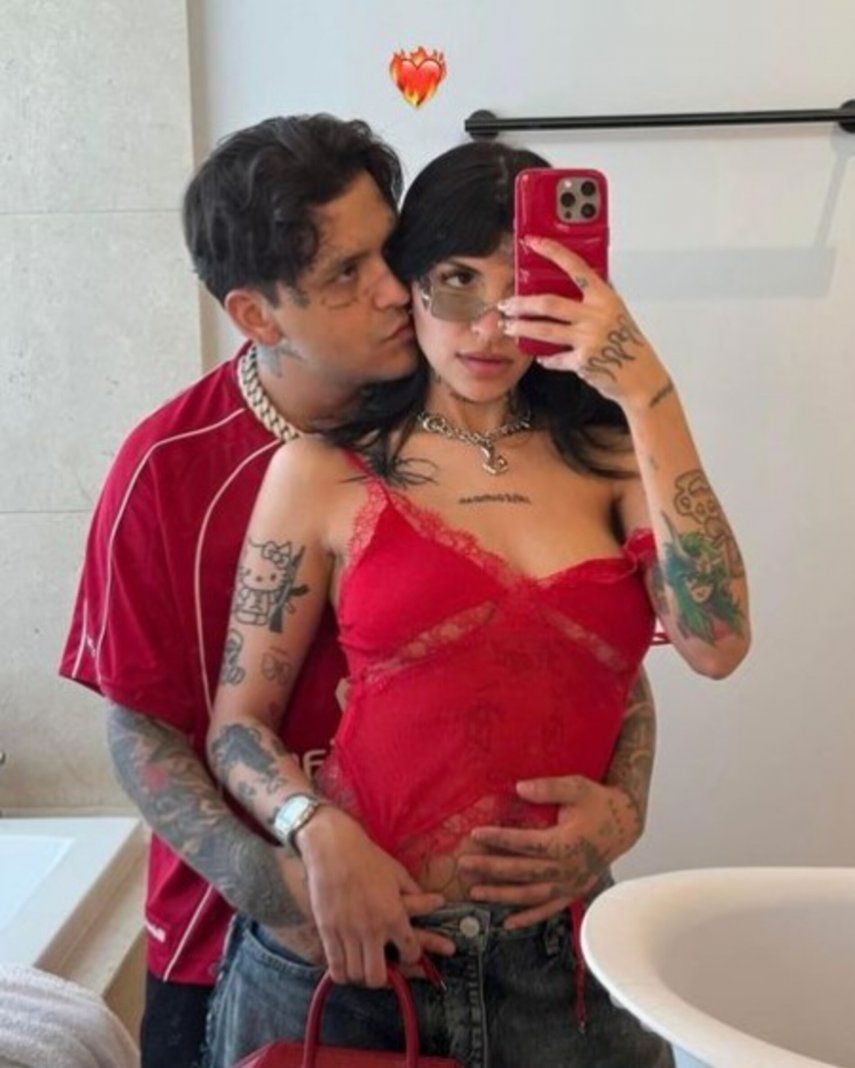 ¡Increíble! Christian Nodal presume su nueva apariencia