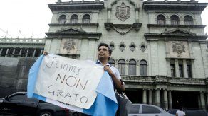 Corte guatemalteca tramitas quejas contra el presidente