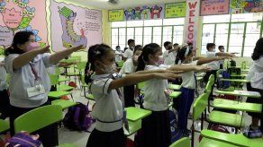 Filipinas reabre aulas después de dos años de cierre por pandemia