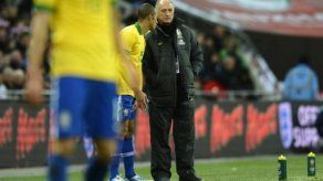 Brasil jugará en abril amistoso con Chile antes de la Confederaciones