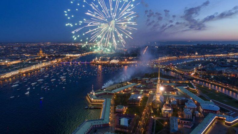 MUNDIAL: El sol veraniego nunca se pone en San Petersburgo