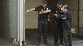 Abuela de niño acusa al gobierno de GB de crueldad