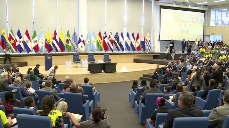En el marco de la JMJ, realizan la conferencia Laudato Si, tres años más tarde