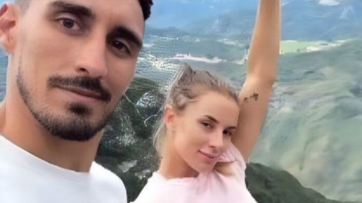 ¡Selfie Mortal! hombre muere tras caer de un barranco, su novia publica la foto 