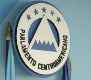Presidente del Parlacen se reunirá el jueves con el secretario de la OEA