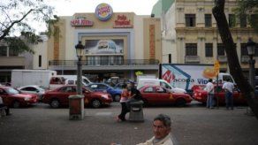 Protestas en Costa Rica contra nuevos impuestos y supresión de beneficios