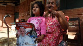 Barrio pobre de Asunción lista para el milagro de recibir al Papa Barrio pobre de Asunción lista para el milagro de recibir al Papa