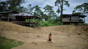 Cuatro niños mueren en Colombia por falta atención causada por confinamiento