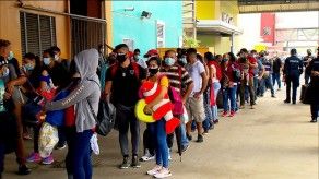 Cientos de nicaragüenses intentan salir de Panamá para regresar a su país