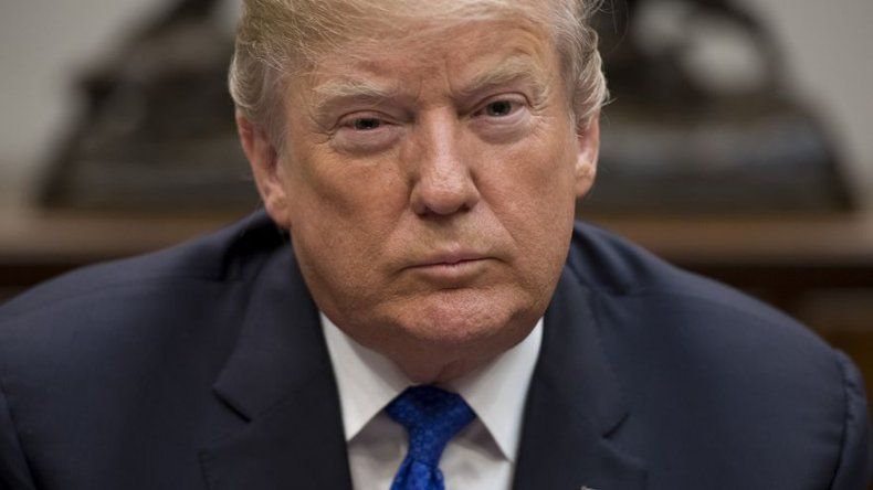 Trump dice que polémico libro sobre él está lleno de mentiras