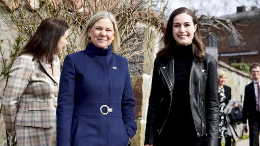 La primera ministra finlandesa Sanna Marin dijo el miércoles en Estocolmo, en conferencia de prensa junto con su contraparte sueca Magdalena Andersson, que Finlandia está dispuesta a tomar una decisión sobre la OTAN “dentro de semanas” tras un largo debate en la legislatura.