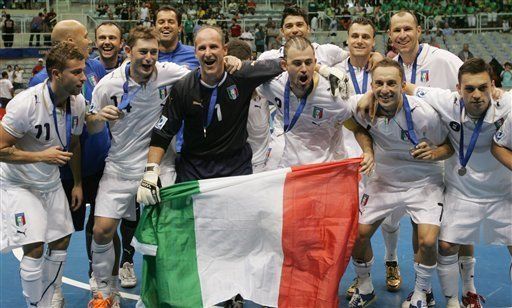 Italia vence a Rusia y gana bronce en mundial de futsal