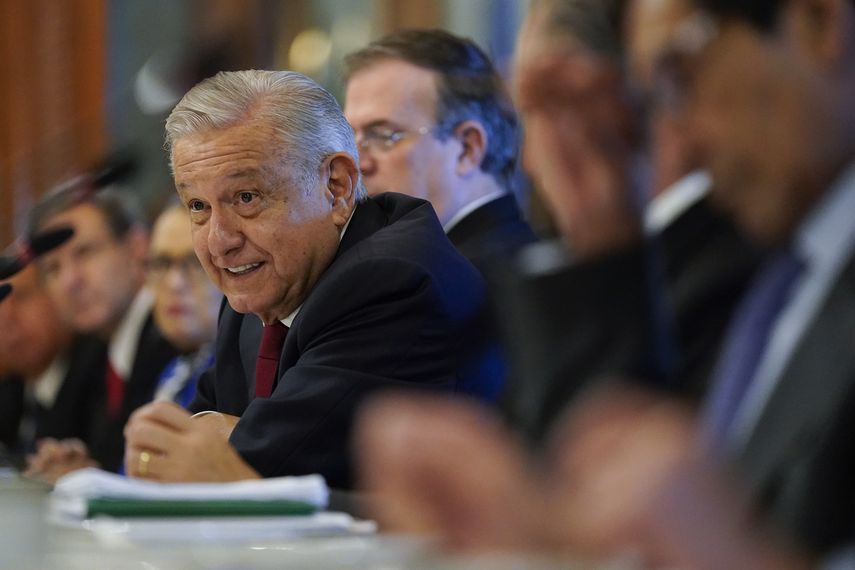 AMLO atacó a los fiscales estadounidenses que actuaron contra el general y acusó a la agencia antidrogas de Estados Unidos (DEA por sus siglas en inglés) de fabricar el caso.&nbsp;