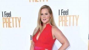 Amy Schumer cancela varias actuaciones por las náuseas de su embarazo