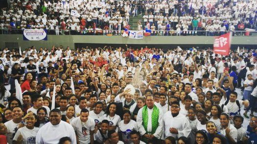 Peregrinos de Panamá realizan encuentro rumbo a la JMJ