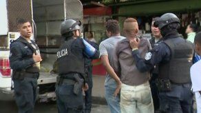 Reabren vía Transístmica tras enfrentamientos en la UP que dejó cuatro detenidos