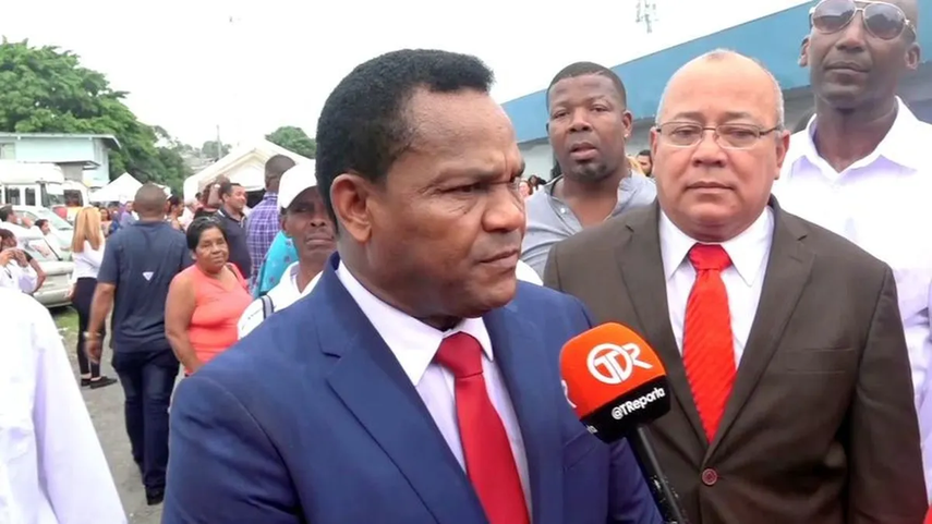 Héctor Carrasquilla busca la reelección en las elecciones generales.