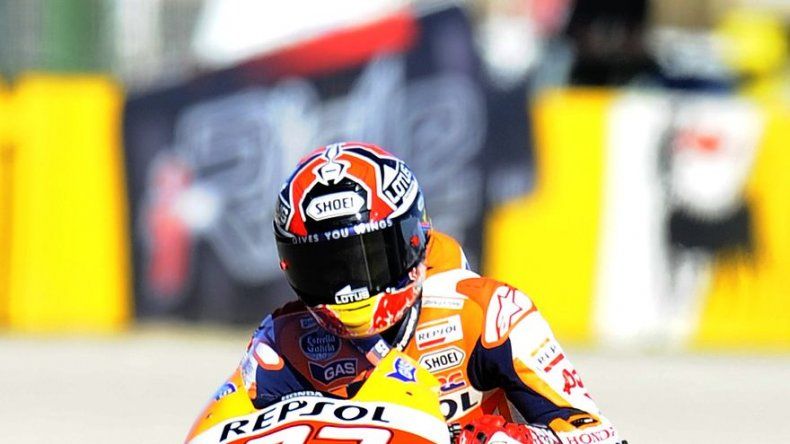 Márquez gana el mundial de MotoGP, pese a la victoria de Lorenzo en Valencia