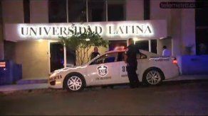 Agente de seguridad de universidad no se da cuenta de asalto