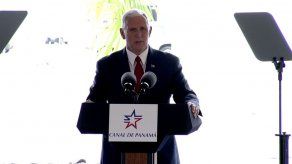 Pence elogia administración del Canal y dice que EEUU tiene muchas opciones para Venezuela