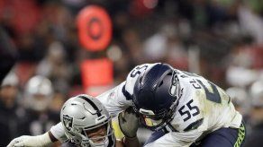 Seahawks refuerzan defensa con Orchard y Marsh