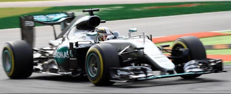 Hamilton logra la pole en Monza, la número 56 de su carrera