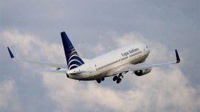 Regresa de emergencia a Bogotá un avión que iba hacia Panamá