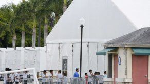 Personal para migrantes menores no pasó controles