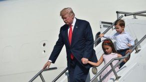 Trump empieza 17 días de vacaciones en su club de golf de Nueva Jersey