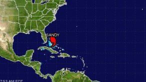 El huracán Sandy pierde intensidad a su paso por las Bahamas