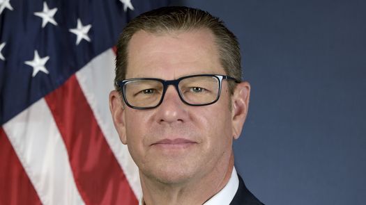 Steven Cliff.