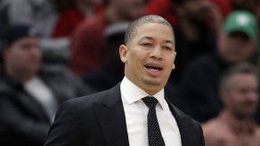 Lue se aleja de Cavaliers para atender problemas de salud