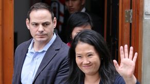 Keiko Fujimori y Mark Villanella.