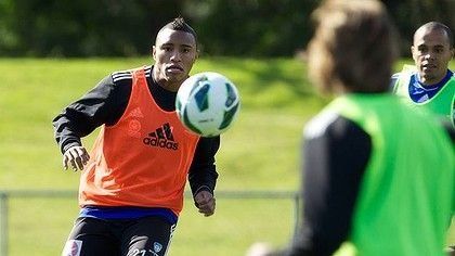 Delantero Yau feliz tras su primer entreno con el Sydney FC