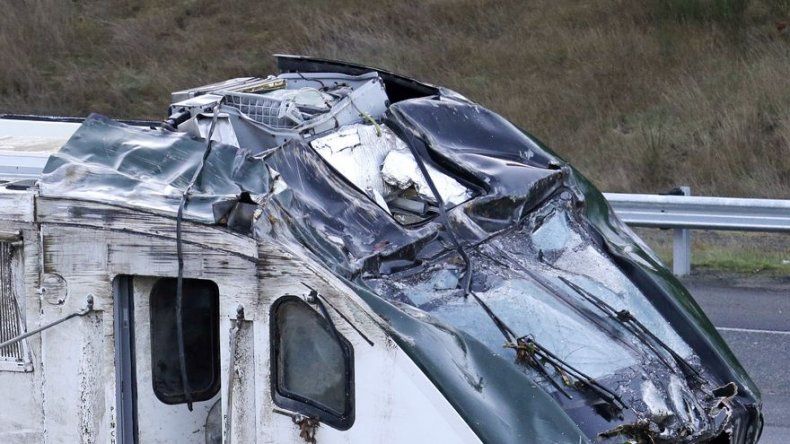 Maquinista de tren descarrilado podría haber sido distraído