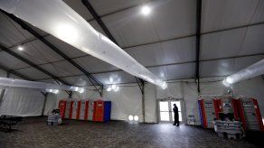 EEUU usará campamentos para albergar a más inmigrantes
