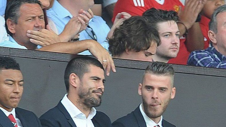 El Manchester United inscribe a De Gea y Valdés en la lista de la Premier