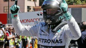 El alemán Nico Rosberg prolonga contrato con Mercedes-AMG