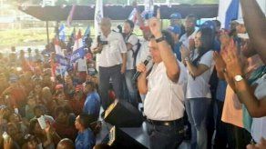 Navarro cerró campaña en el distrito de San Miguelito