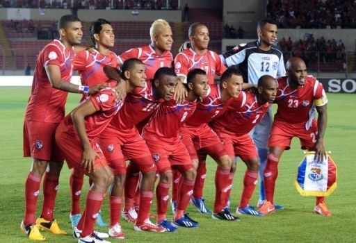 Costa Rica, Honduras y Panamá buscan tres puntos para seguir en carrera