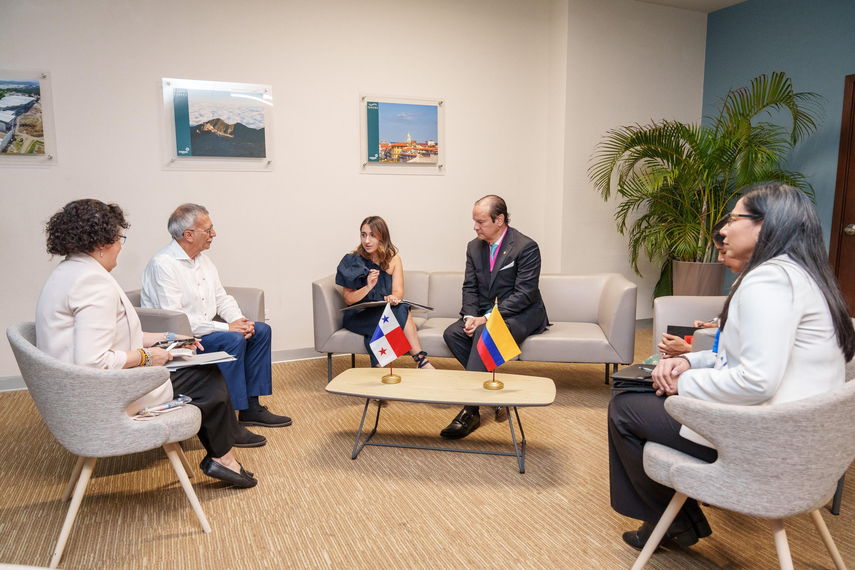 Colombia reafirma respaldo a la soberanía de Panamá y cooperación en migración