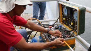 Continúan labores de limpieza en toma de agua de potabilizadora de Mendoza