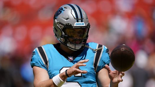 Baker Mayfield iniciará para los Panthers en la NFL.