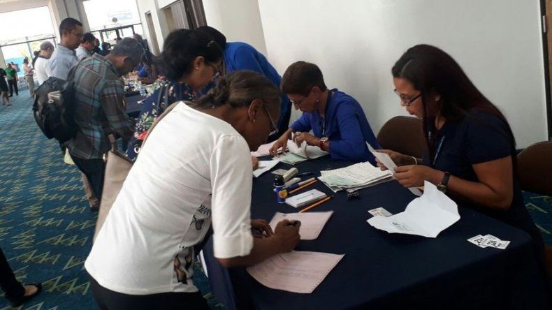 MEF entrega primeros Cepadem a no jubilados y familiares de beneficiarios fallecidos