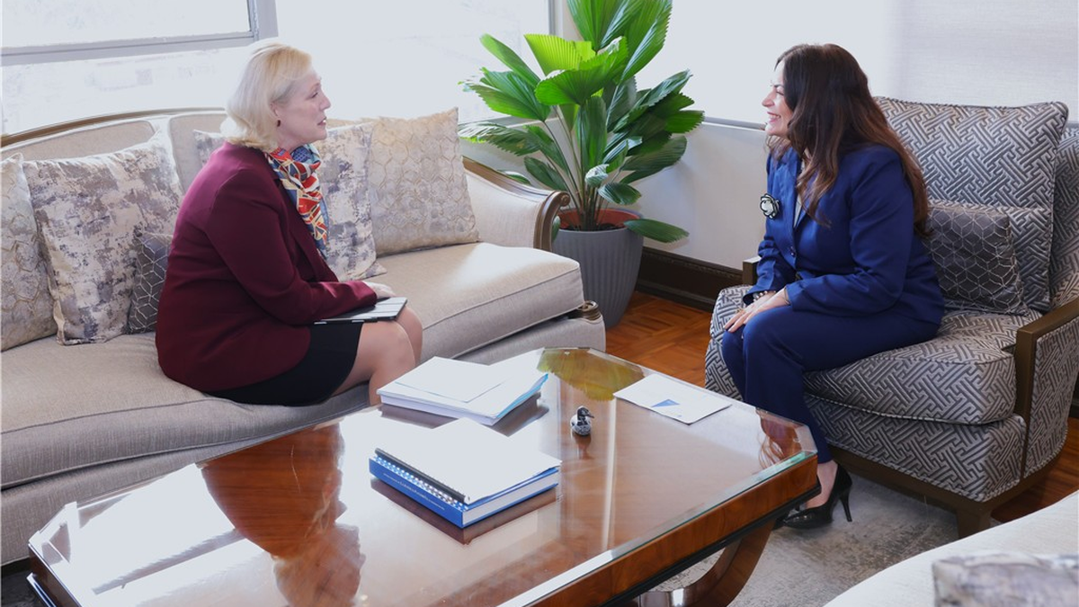 Presidenta de la Corte Suprema se reúne con la OCDE Presidenta de la Corte Suprema se reúne con la OCDE