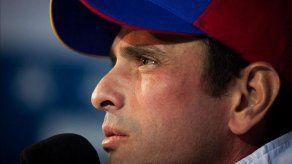 Líder opositor venezolano recolecta cartas que llevará al papa Francisco Líder opositor venezolano recolecta cartas que llevará al papa Francisco