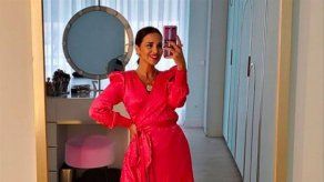 Paula Echevarría se pone guapa para su fiesta virtual con la chupipandi
