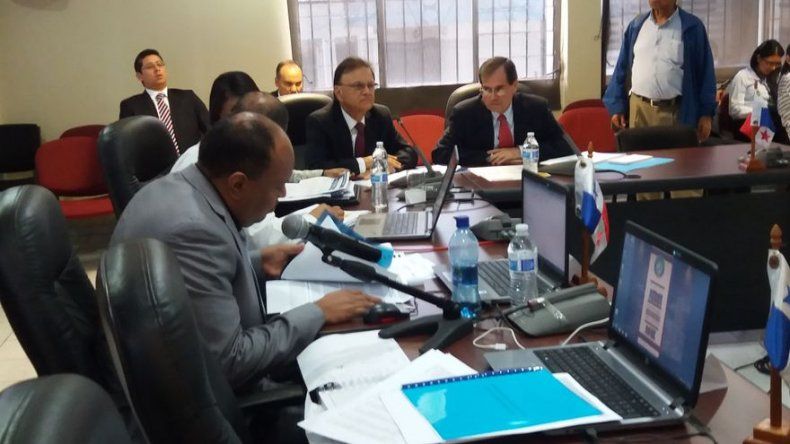 Metro de Panamá sustenta vista presupuestaria para el 2017 con recortes