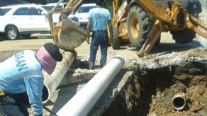 Trabajadores del IDAAN en paro parcial