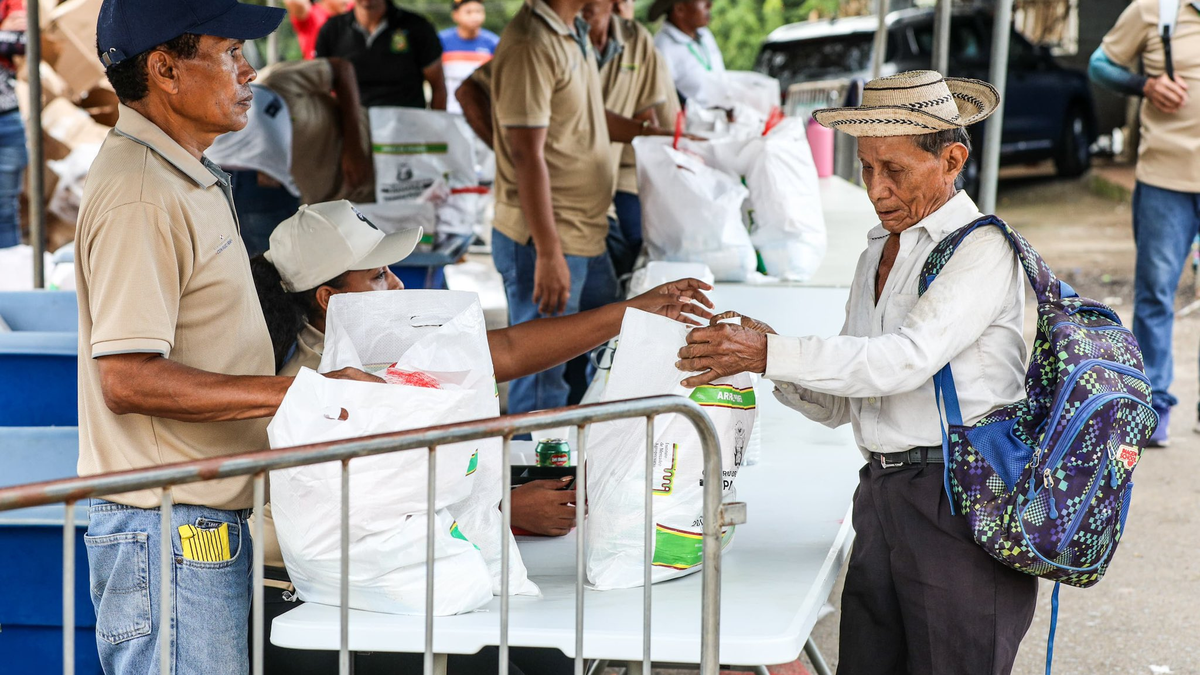 Naviferias en Panamá Oeste. Naviferias en Panamá Oeste.